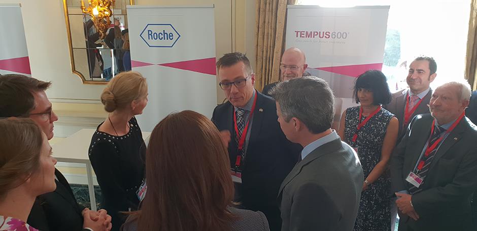 CEO Daniel Blak told the Danish crown prince couple about the Tempus600 solution